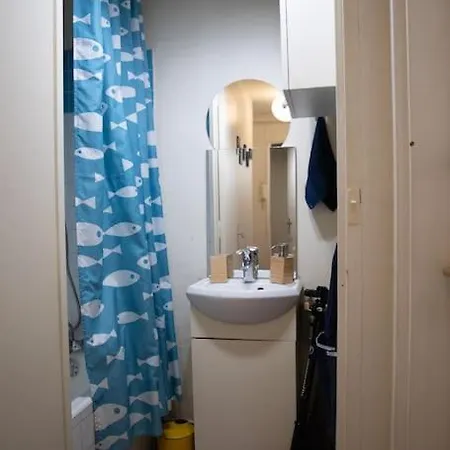 Apartment Sunny Cozy Studio, Place Edith Piaf *