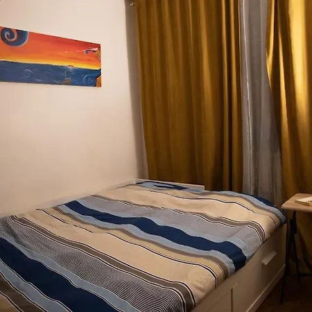 Apartment Sunny Cozy Studio, Place Edith Piaf *