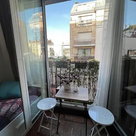 Sunny Cozy Studio, Place Edith Piaf Apartment Paris